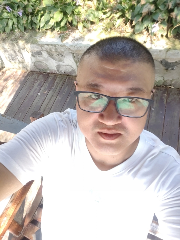 羊十八的第一张照片--吉林男同性恋服务网